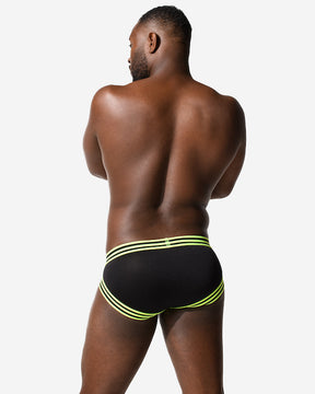 Amplify x Circuit Brief - Safety Yellow